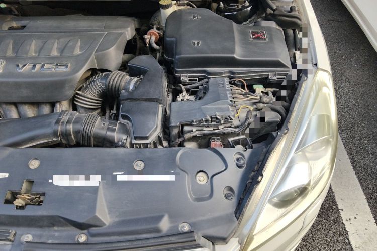 Used Peugeot 508 2014 2.3L Roland Garros Edition Engine Bay Left