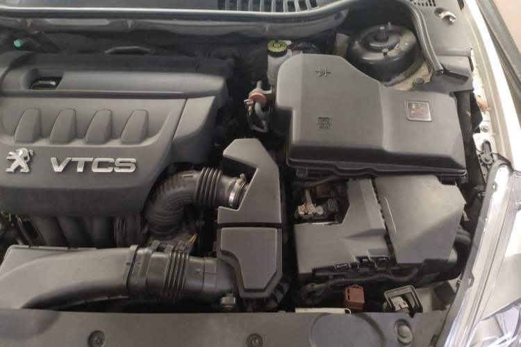 Used Peugeot 508 2014 2.3L Roland Garros Edition Engine Bay Left