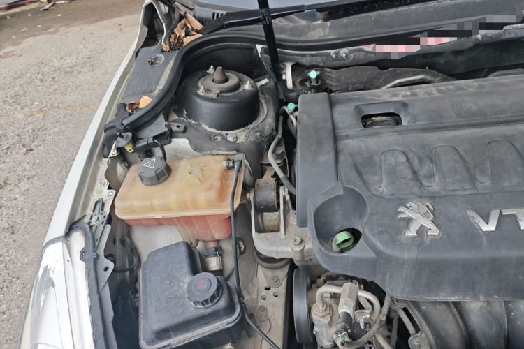 Used Peugeot 508 2014 2.3L Roland Garros Edition Engine Bay Right