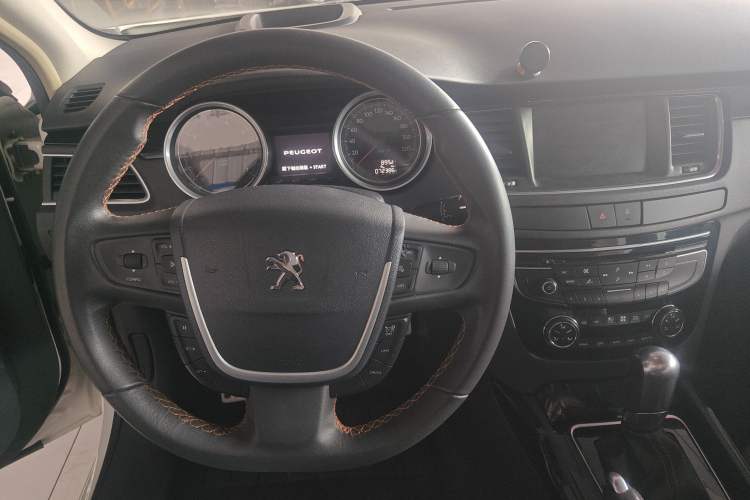 Used Peugeot 508 2014 2.3L Roland Garros Edition Steering Wheel