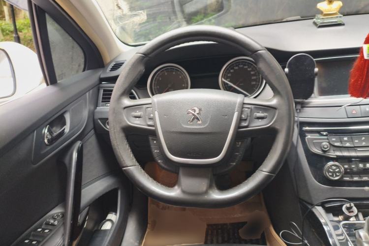 Used Peugeot 508 2014 2.3L Roland Garros Edition Steering Wheel