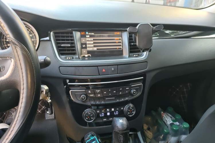 Used Peugeot 508 2015 2.0L Automatic Zhiyi Edition Audio And AC Panel