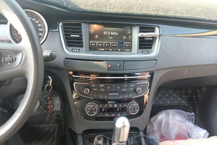 Used Peugeot 508 2015 1.6THP Automatic Zhiiyi Edition Audio And AC Panel