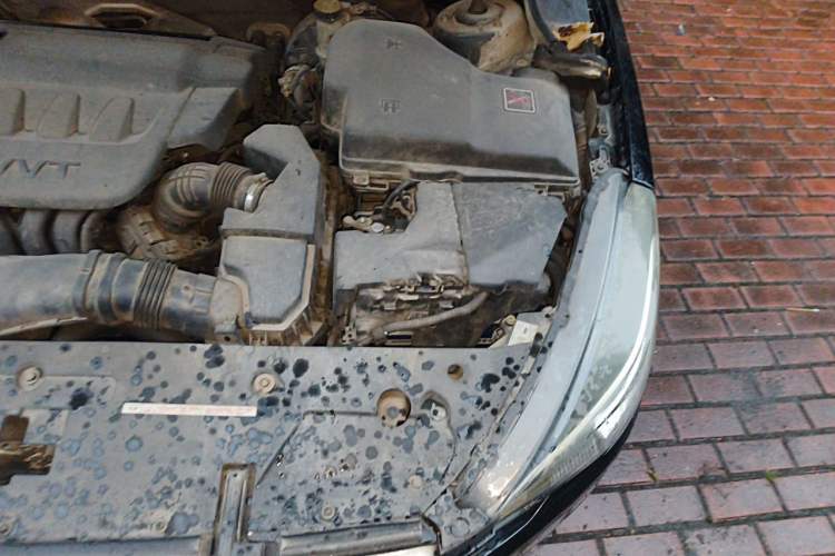 Used Peugeot 508 2015 2.0L Automatic Zhiyi Edition Engine Bay Left