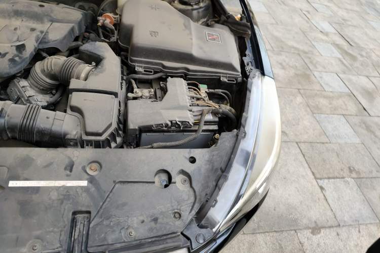 Used Peugeot 508 2015 2.0L Automatic Zhiyi Edition Engine Bay Left