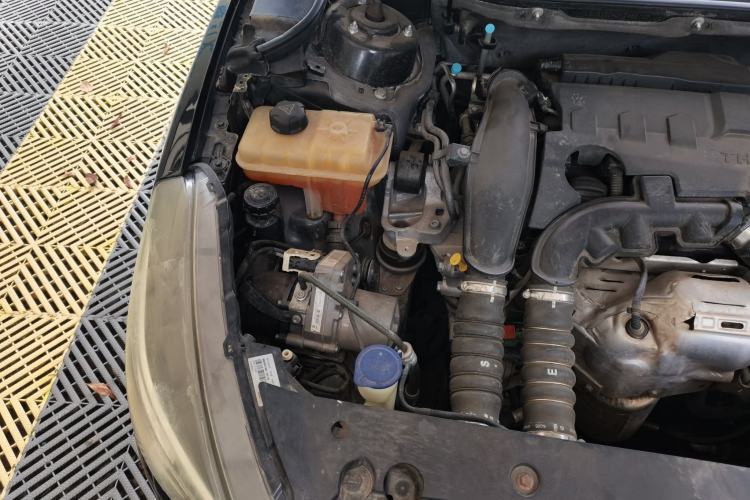 Used Peugeot 508 2015 1.6THP Automatic Zhiiyi Edition Engine Bay Right
