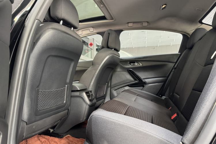 Used Peugeot 508 2015 1.6THP Automatic Zhiiyi Edition Interior 2