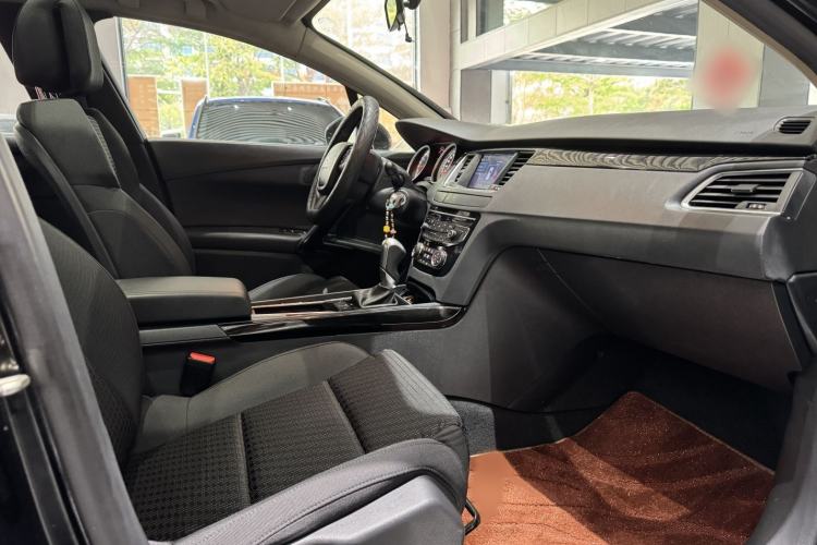 Used Peugeot 508 2015 1.6THP Automatic Zhiiyi Edition Interior 3