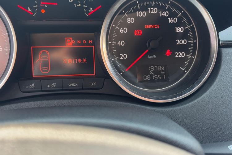 Used Peugeot 508 2015 1.6THP Automatic Zhiiyi Edition Odometer Close Up