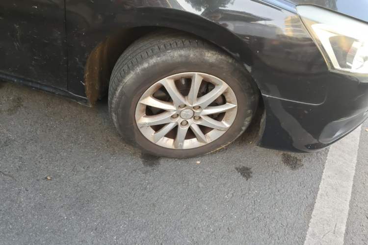 Used Peugeot 508 2015 2.0L Automatic Zhiyi Edition Right Front Wheel Hub