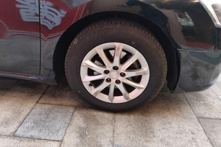 Used Peugeot 508 2015 2.0L Automatic Zhiyi Edition Right Front Wheel Hub