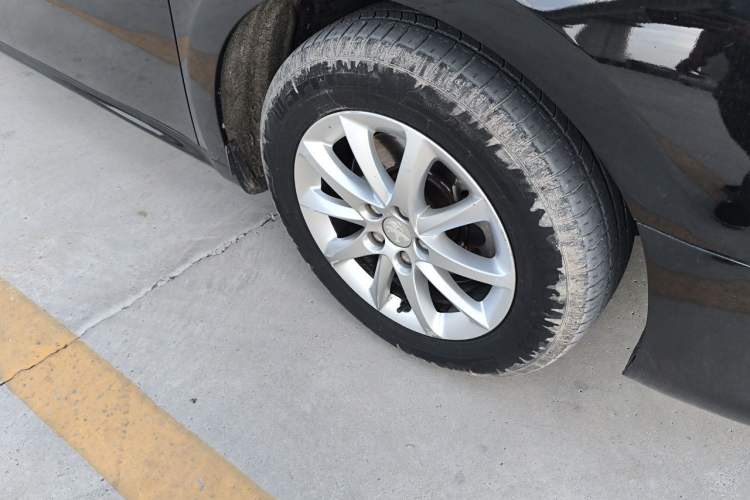 Used Peugeot 508 2015 1.6THP Automatic Zhiiyi Edition Right Front Wheel Hub