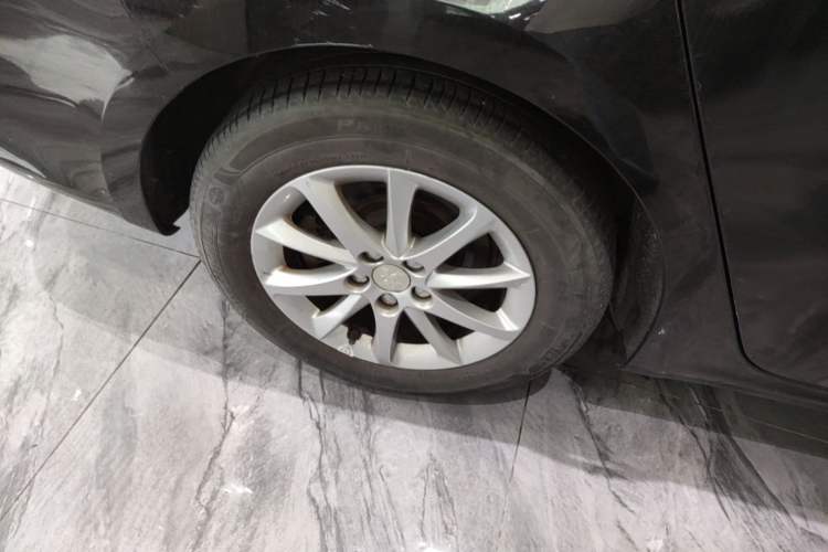 Used Peugeot 508 2015 1.6THP Automatic Zhiiyi Edition Right Rear Wheel Hub
