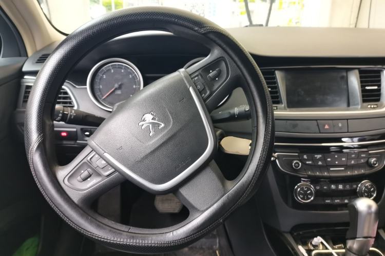 Used Peugeot 508 2015 1.6THP Automatic Zhiiyi Edition Steering Wheel