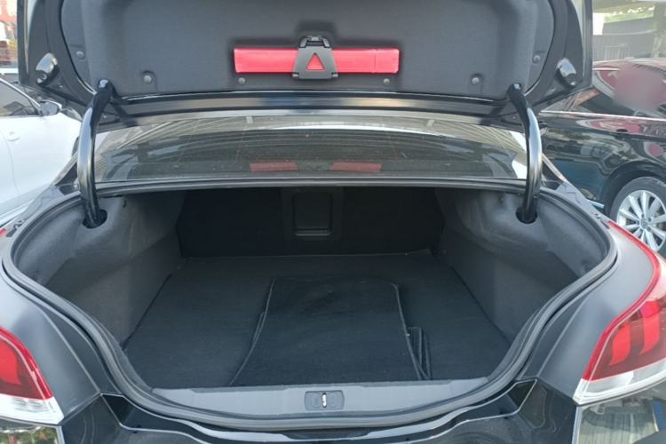 Used Peugeot 508 2015 1.6THP Automatic Zhiiyi Edition Trunk
