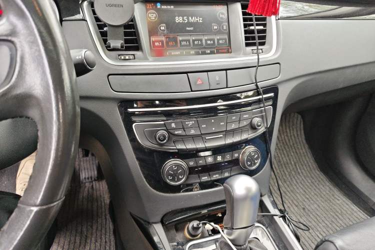 Used Peugeot 508 2015 1.6THP Automatic Prestige Edition Audio And AC Panel