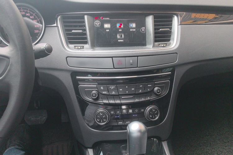 Used Peugeot 508 2015 1.8THP Automatic Prestige Edition Audio And AC Panel