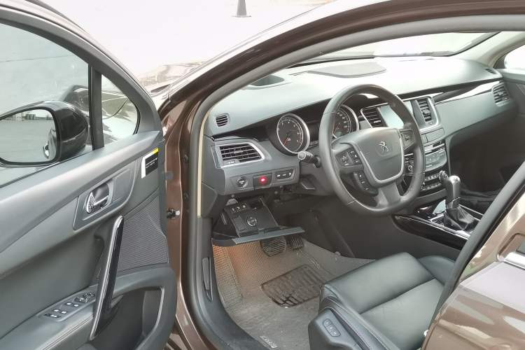 Used Peugeot 508 2015 1.8THP Automatic Flagship Edition Driver Seat