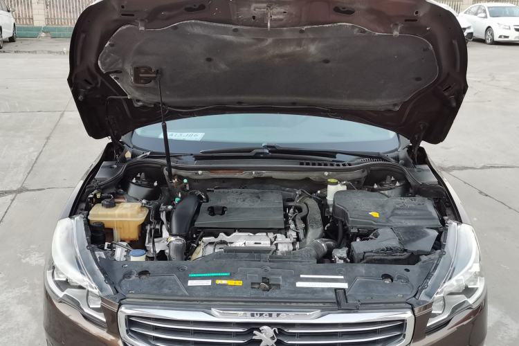 Used Peugeot 508 2015 1.8THP Automatic Flagship Edition Engine Bay