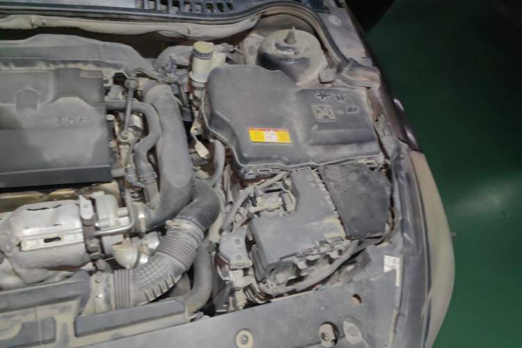 Used Peugeot 508 2015 1.8THP Automatic Prestige Edition Engine Bay Left
