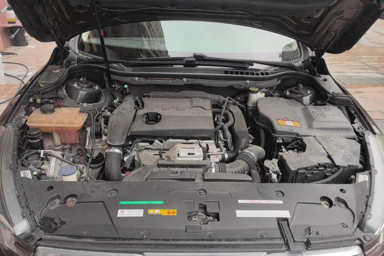 Used Peugeot 508 2015 1.8THP Automatic Prestige Edition Engine Bay