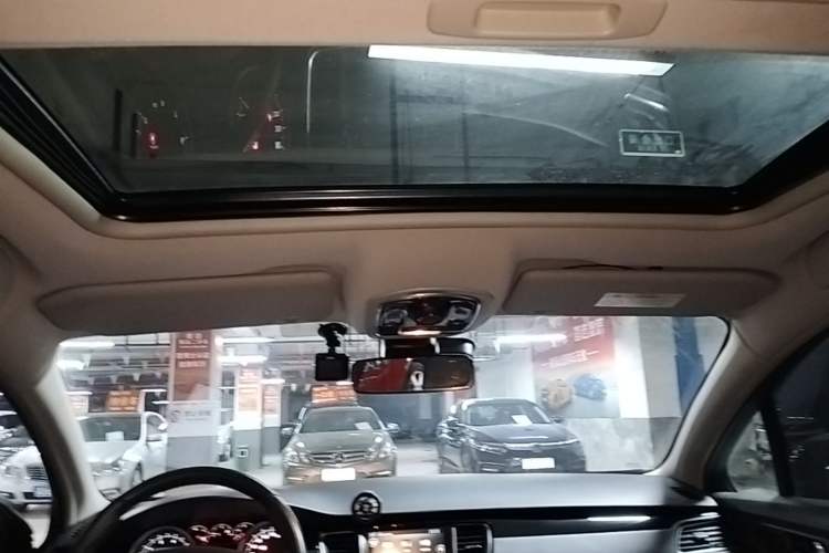 Used Peugeot 508 2015 1.6THP Automatic Prestige Edition Headliner