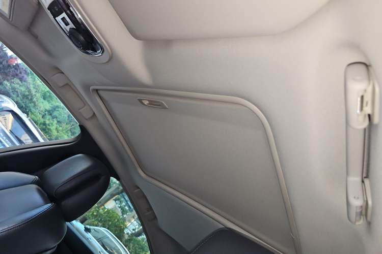 Used Peugeot 508 2015 1.6THP Automatic Prestige Edition Headliner