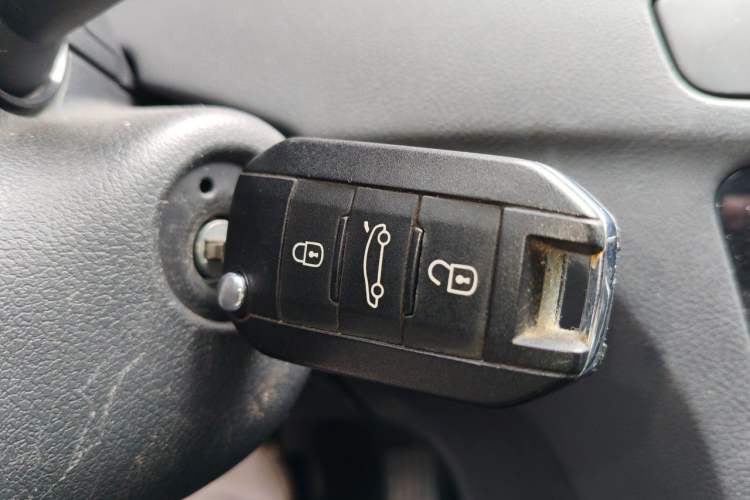 Used Peugeot 508 2015 1.6THP Automatic Zhiiyi Edition Interior 1