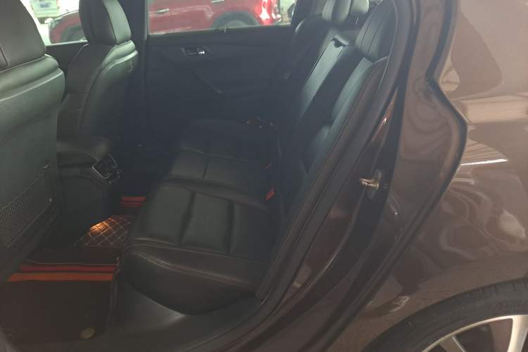 Used Peugeot 508 2015 1.8THP Automatic Flagship Edition Interior 1