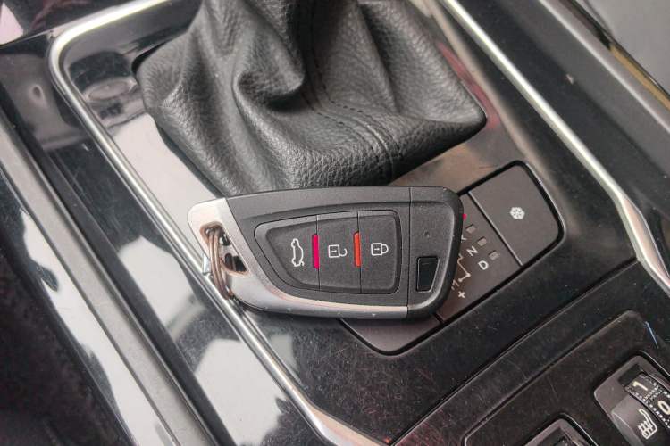 Used Peugeot 508 2015 1.8THP Automatic Prestige Edition Interior 1