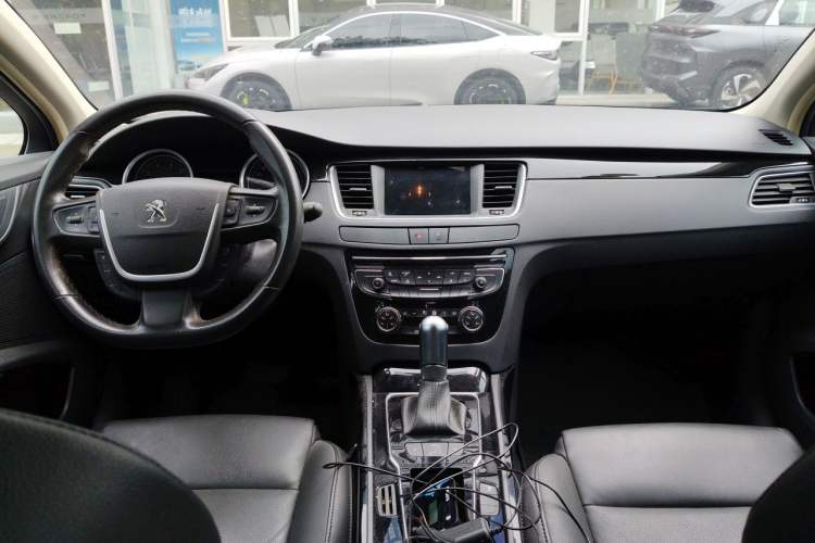 Used Peugeot 508 2015 1.6THP Automatic Zhiiyi Edition Interior 2