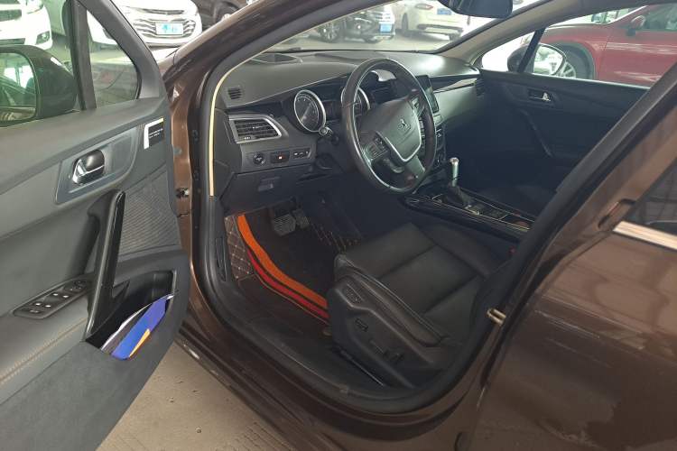 Used Peugeot 508 2015 1.8THP Automatic Flagship Edition Interior 3