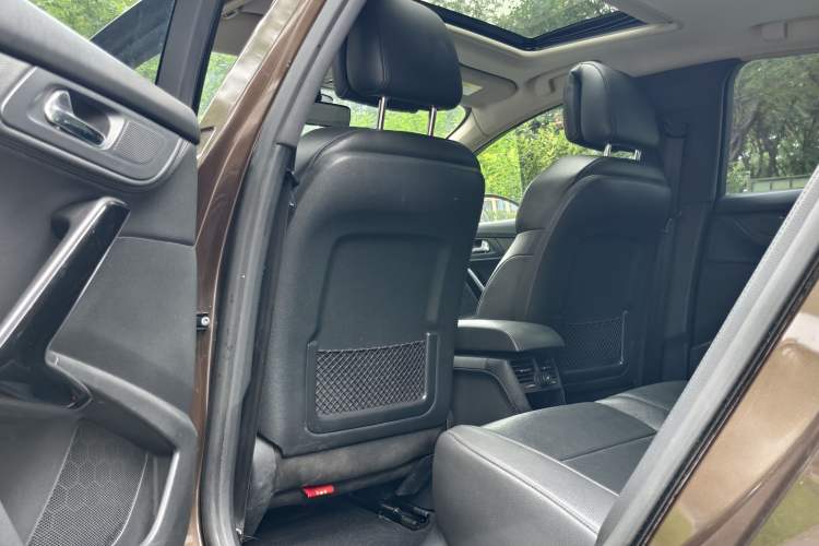 Used Peugeot 508 2015 1.6THP Automatic Prestige Edition Interior 9