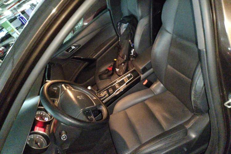 Used Peugeot 508 2015 1.6THP Automatic Prestige Edition Left Front Seat