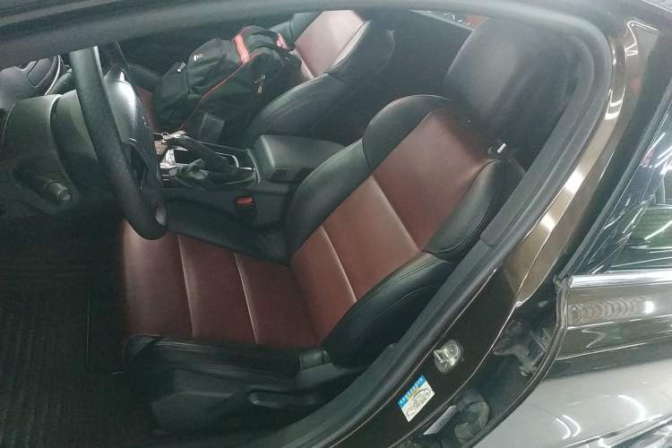 Used Peugeot 508 2015 2.0L Automatic Zhiyi Edition Left Front Seat