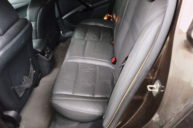Used Peugeot 508 2015 1.8THP Automatic Prestige Edition Left Rear Seat