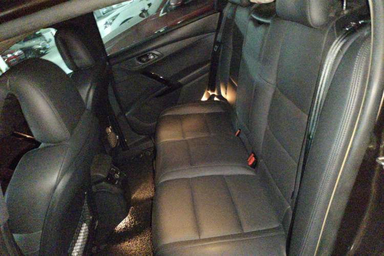 Used Peugeot 508 2015 1.6THP Automatic Prestige Edition Left Rear Seat