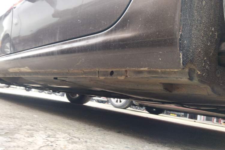 Used Peugeot 508 2015 1.6THP Automatic Prestige Edition Left Side Sill