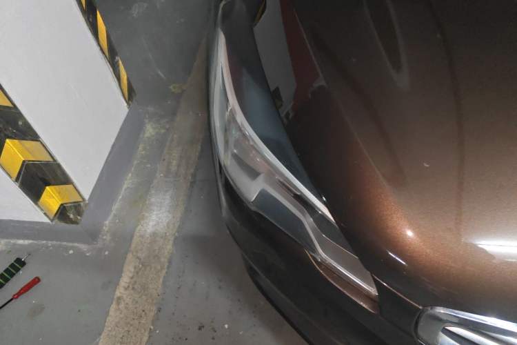Used Peugeot 508 2015 1.6THP Automatic Prestige Edition Right Front Headlight