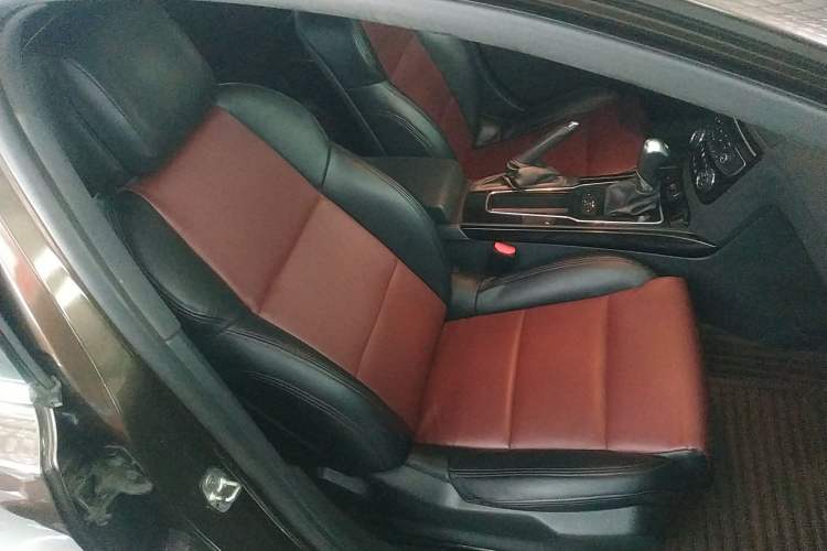 Used Peugeot 508 2015 2.0L Automatic Zhiyi Edition Right Front Seat