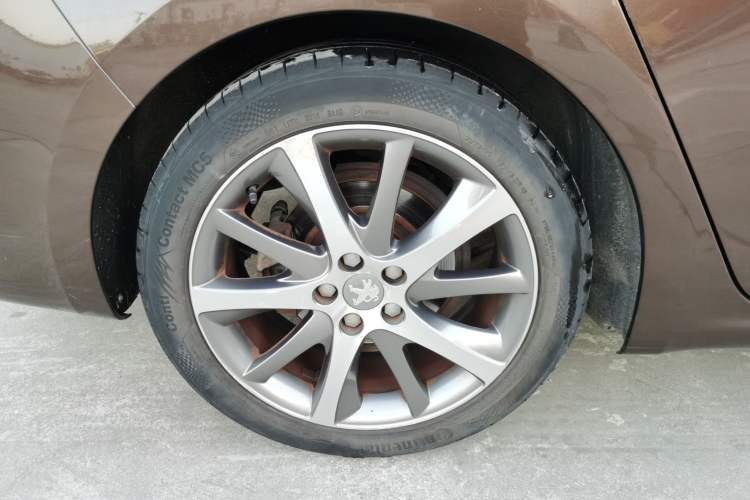 Used Peugeot 508 2015 1.8THP Automatic Flagship Edition Right Rear Wheel Hub
