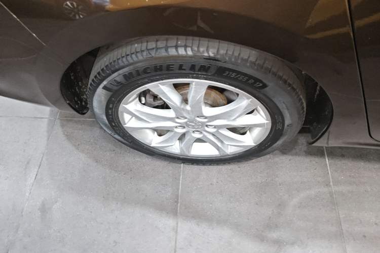 Used Peugeot 508 2015 1.6THP Automatic Prestige Edition Right Rear Wheel Hub