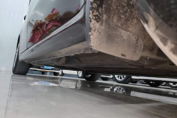 Used Peugeot 508 2015 1.6THP Automatic Prestige Edition Right Side Sill