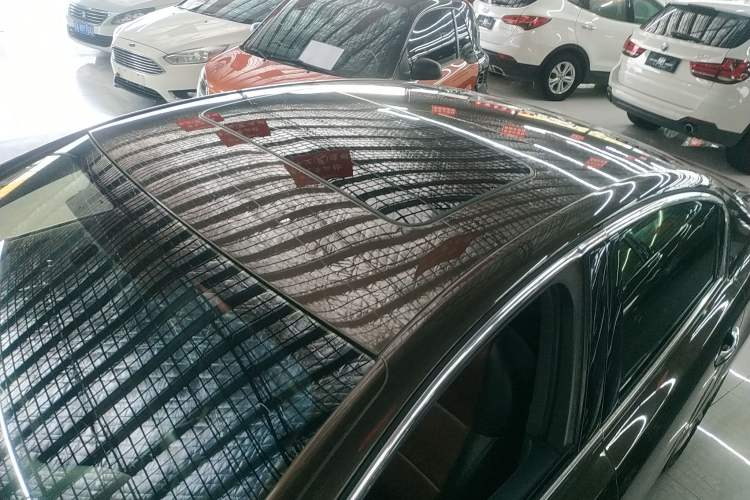 Used Peugeot 508 2015 2.0L Automatic Zhiyi Edition Roof