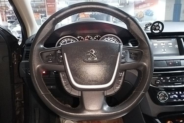 Used Peugeot 508 2015 1.6THP Automatic Prestige Edition Steering Wheel