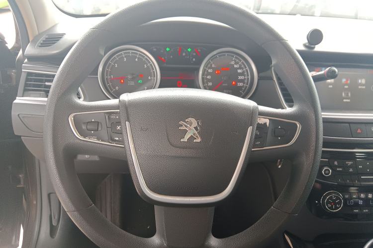 Used Peugeot 508 2015 2.0L Automatic Zhiyi Edition Steering Wheel