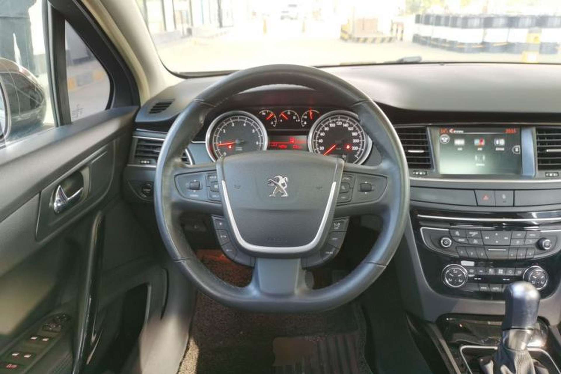 Used Peugeot 508 2015 1.8THP Automatic Prestige Edition Steering Wheel