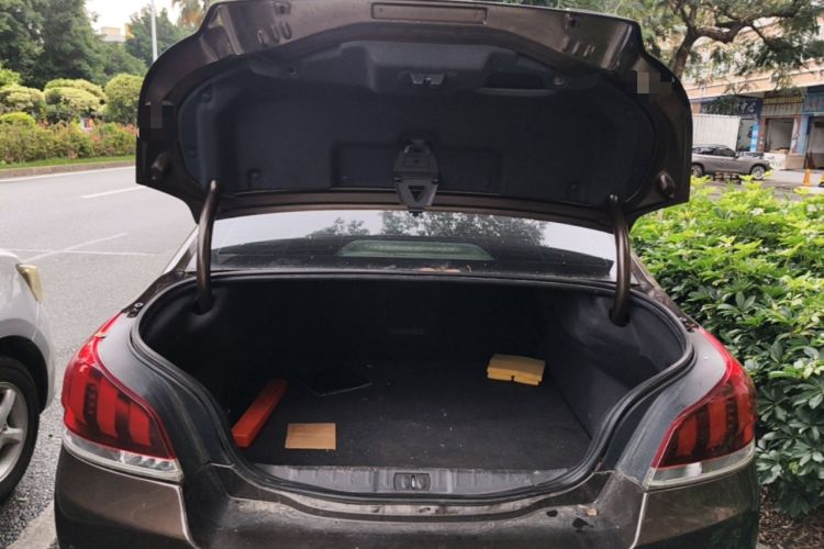 Used Peugeot 508 2015 1.8THP Automatic Prestige Edition Trunk