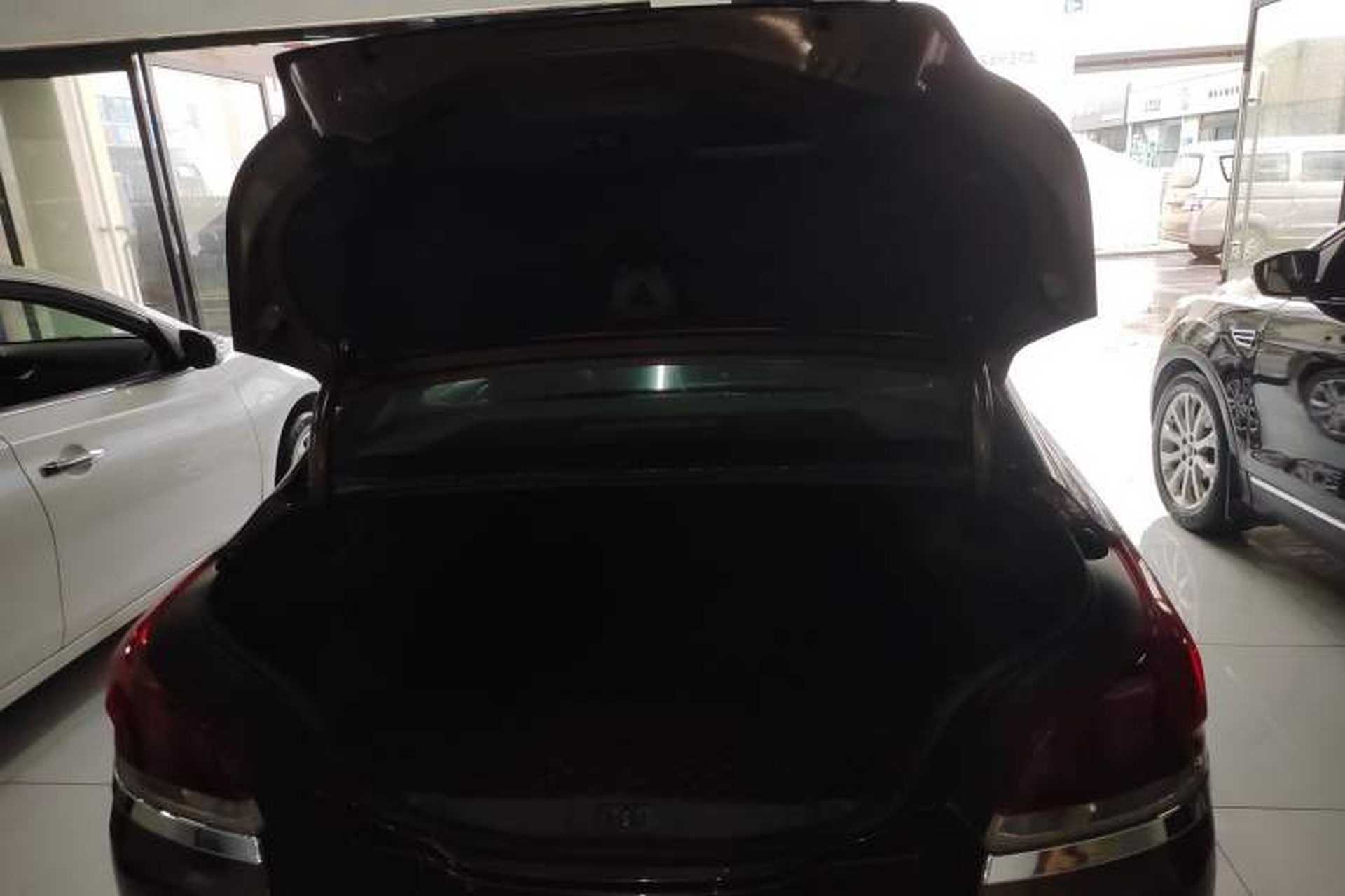 Used Peugeot 508 2015 1.6THP Automatic Prestige Edition Trunk