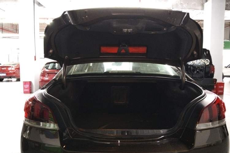 Used Peugeot 508 2015 1.8THP Automatic Prestige Edition Trunk